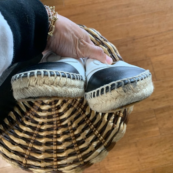 Chanel espadrilles 37 in 2 tone - Picture 12 of 12